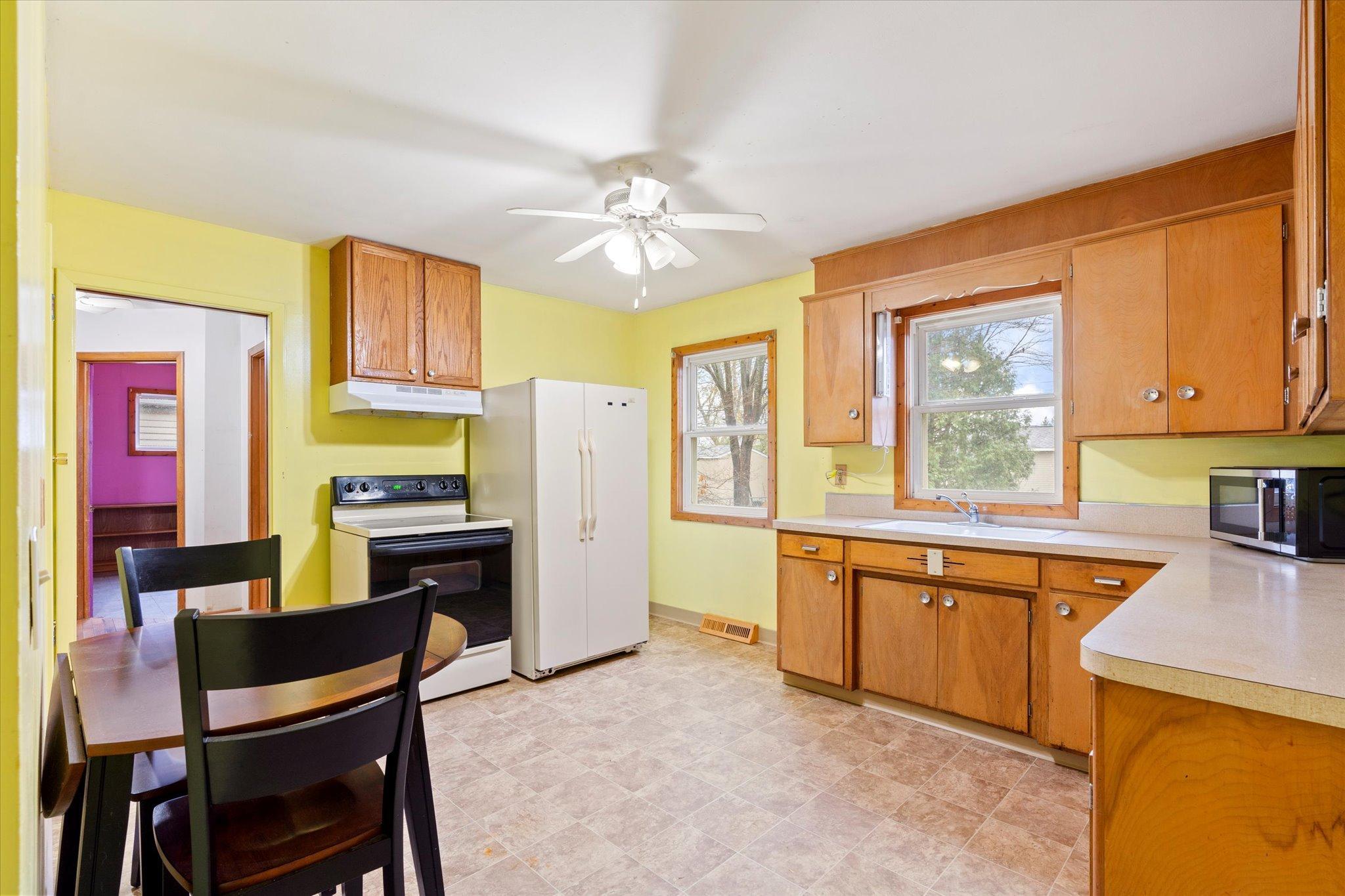 610 F Street Northeast Brainerd, MN 56401 - Photo 8 of 28