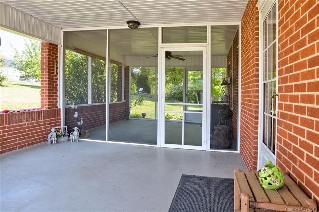 99 English Road Candler, NC 28715 - Photo 23 of 32 Gallery Image 23