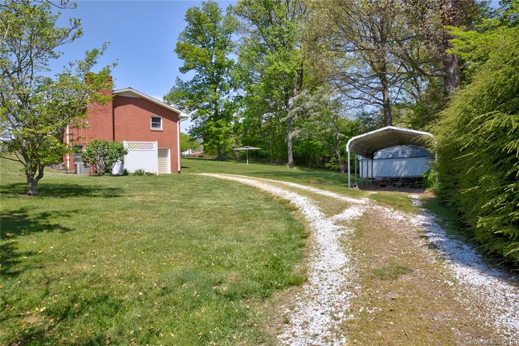 99 English Road Candler, NC 28715 - Photo 27 of 32 Gallery Image 27
