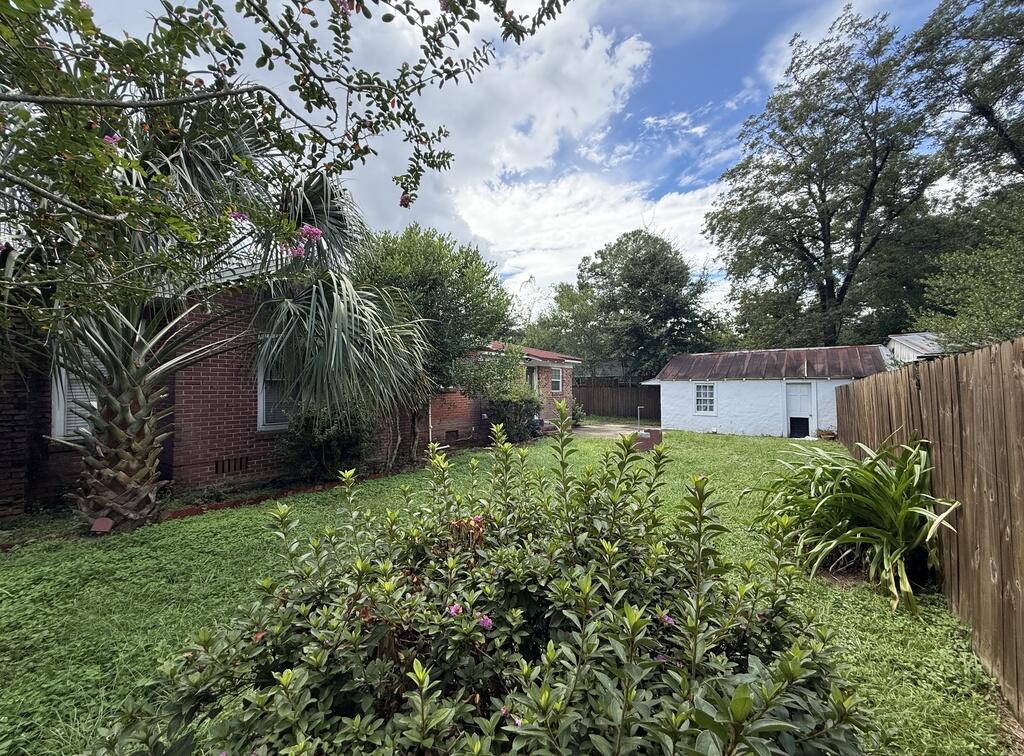 398 Spring Street South Crestview, FL 32536 - Photo 6 of 25 6
