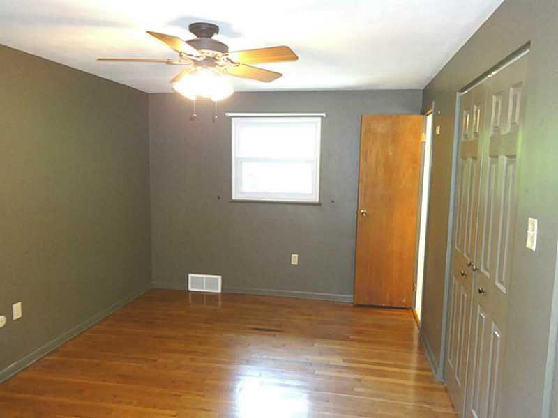 219 Lytton Road Coraopolis, PA 15108 - Photo 11 of 25 Master Bedroom.