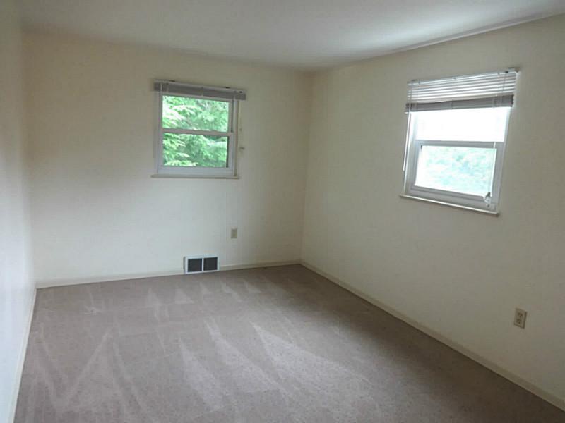 219 Lytton Road Coraopolis, PA 15108 - Photo 14 of 25 Bedroom. Bedroom #2.