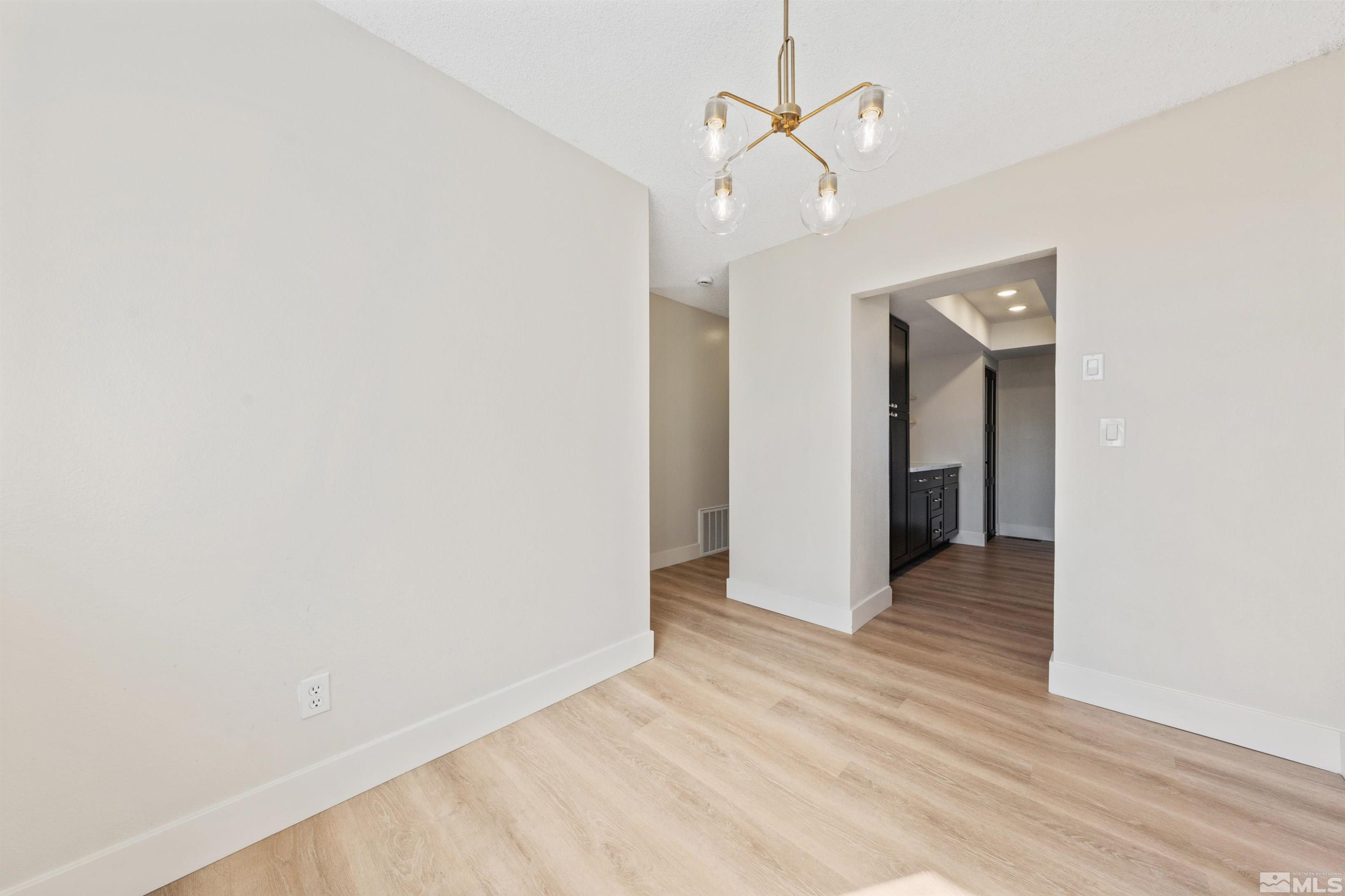 3565 Balboa Drive Reno, NV 89503 - Photo 12 of 37 Photo 13
