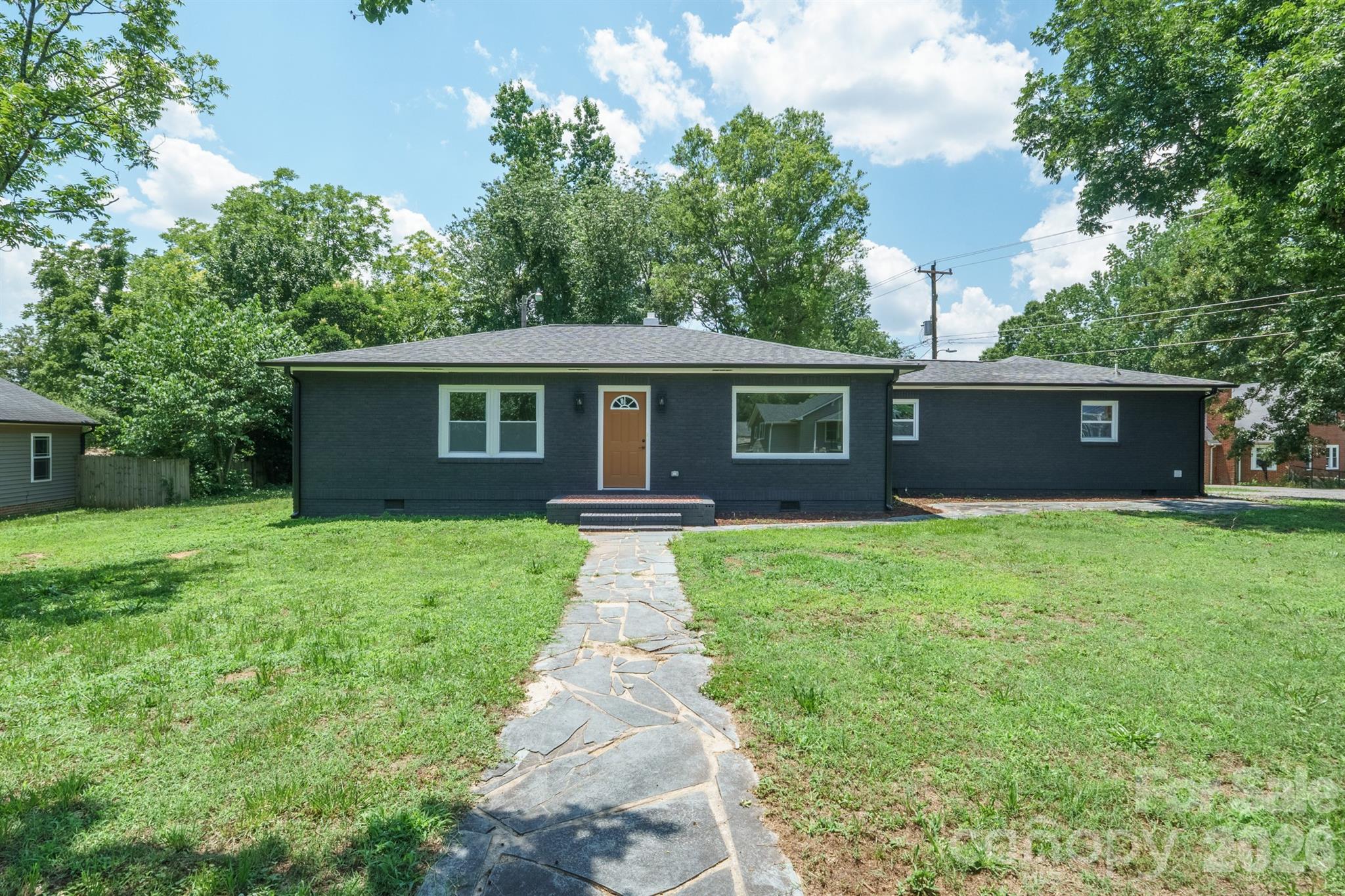 841 Murphy Street Kannapolis, NC 28081 - Photo 1 of 44