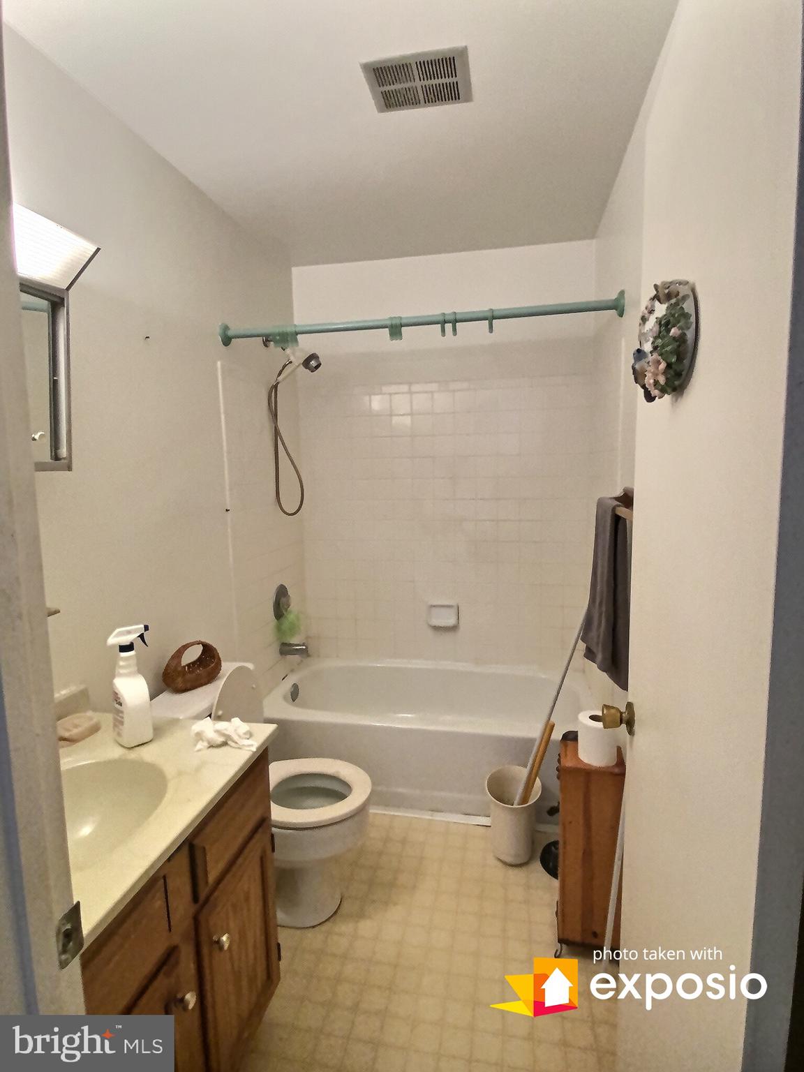 999 Pebblestone Road Pasadena, MD 21122 - Photo 10 of 17 Gallery Image 10