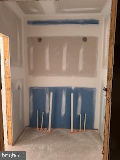 6735 Beverly Road Broad Run, VA 20137 - Photo 25 of 31 a view of wooden door