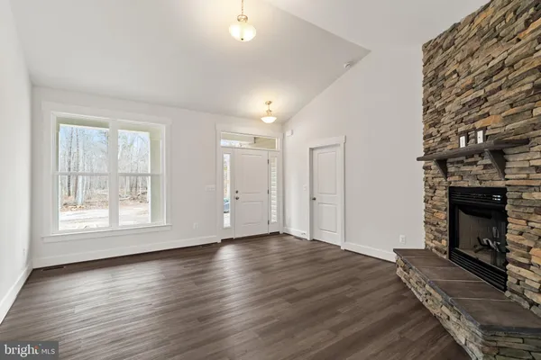 $779,000 | 6735 Beverly Road, Broad Run, VA 20137