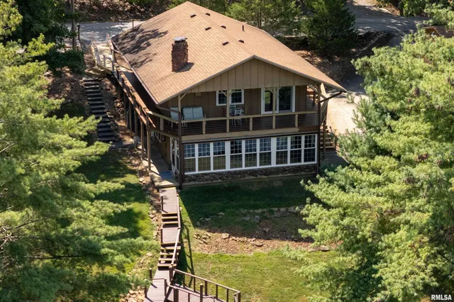 $499,000 | 135 Oak Circle, Goreville, IL 62939