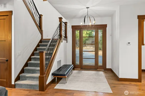 $1,850,000 | 230 Equinox Drive, Cle Elum, WA 98922