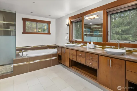 $1,850,000 | 230 Equinox Drive, Cle Elum, WA 98922