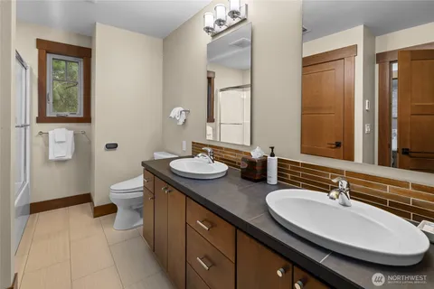 $1,850,000 | 230 Equinox Drive, Cle Elum, WA 98922