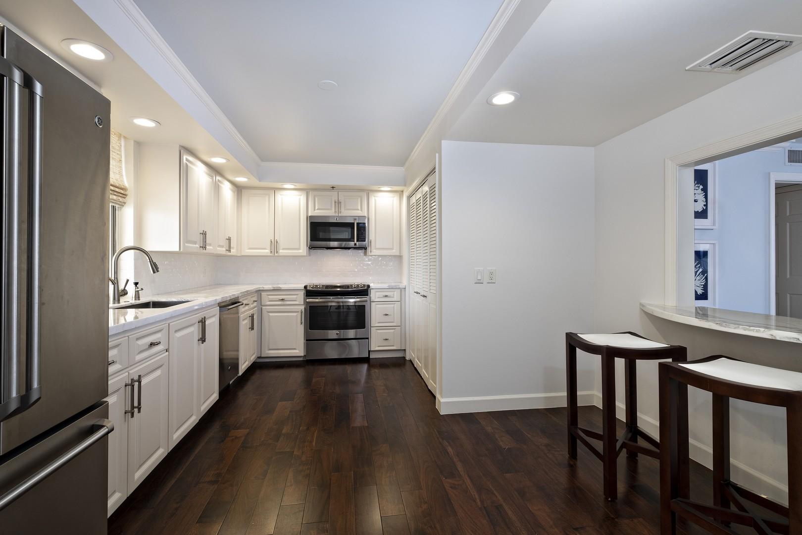 100 South Beach Road, Unit 1002 Tequesta, FL 33469 - Photo 6 of 16 Kitchen