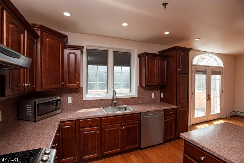 160 Franklin Avenue, Unit 3 Nutley, NJ 07110 - Photo 15 of 24