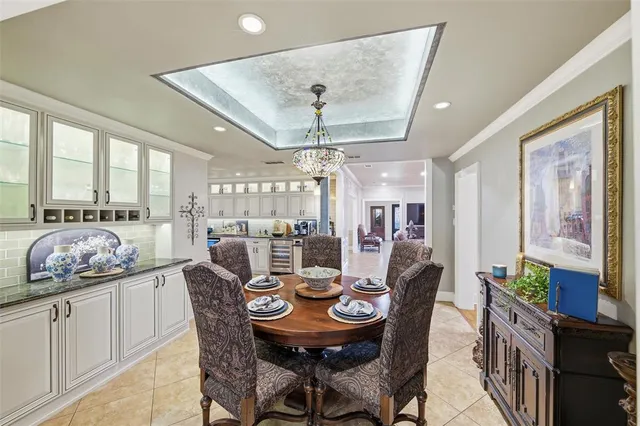 $735,000 | 2000 Lakehill Court, Arlington, TX 76012