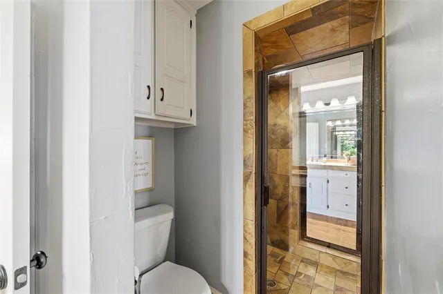 $735,000 | 2000 Lakehill Court, Arlington, TX 76012