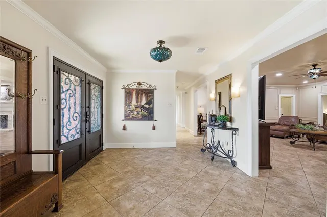 $735,000 | 2000 Lakehill Court, Arlington, TX 76012