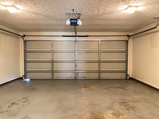 a view of a room with a empty space