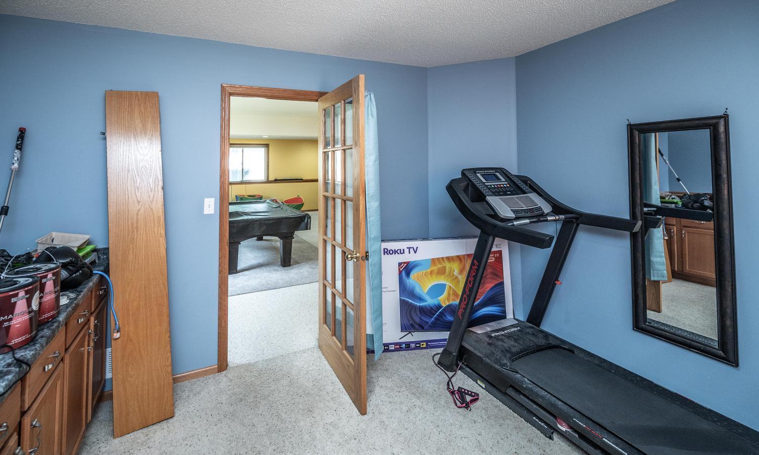 3931 Birmingham Lane Northwest Rochester, MN 55901 - Photo 25 of 36