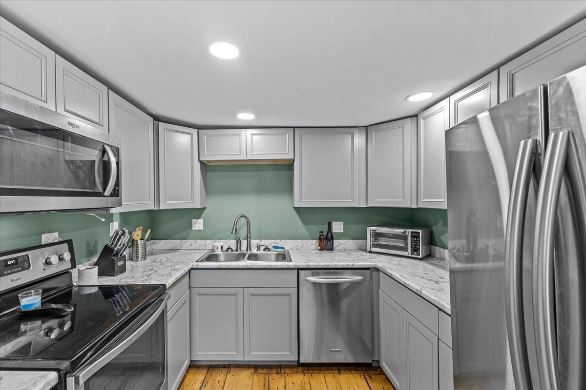 27 Fletcher Road, Unit 9 Fairfax, VT 05454 - Photo 10 of 36 Gallery Image 10