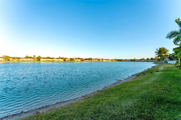 $445,000 | 17501 Southwest 140th Court, Miami, FL 33177