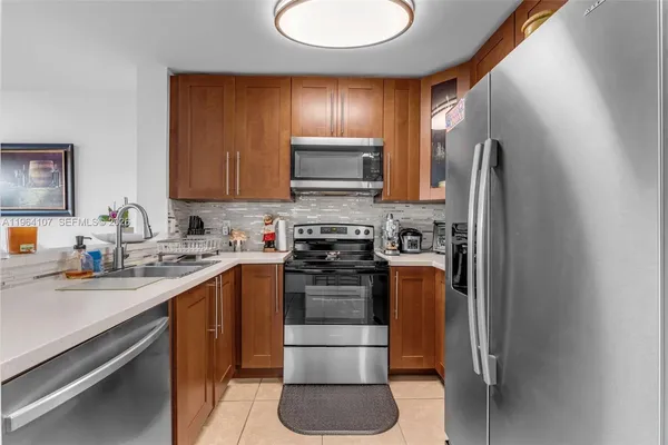 $445,000 | 17501 Southwest 140th Court, Miami, FL 33177