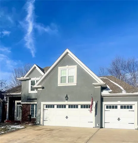 $600,000 | 8916 North Lane Avenue, Kansas City, MO 64157