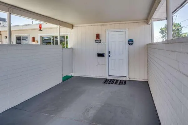 $1,250 | 12602 North 105th Avenue, Sun City, AZ 85351