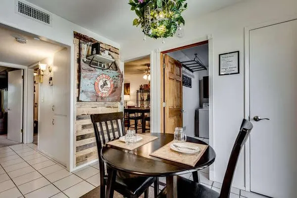 $1,250 | 12602 North 105th Avenue, Sun City, AZ 85351