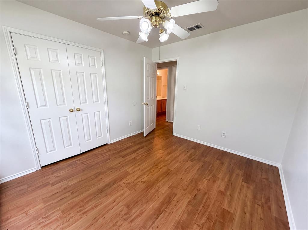 5432 Nuthatch Street Dallas, TX 75236 - Photo 12 of 16