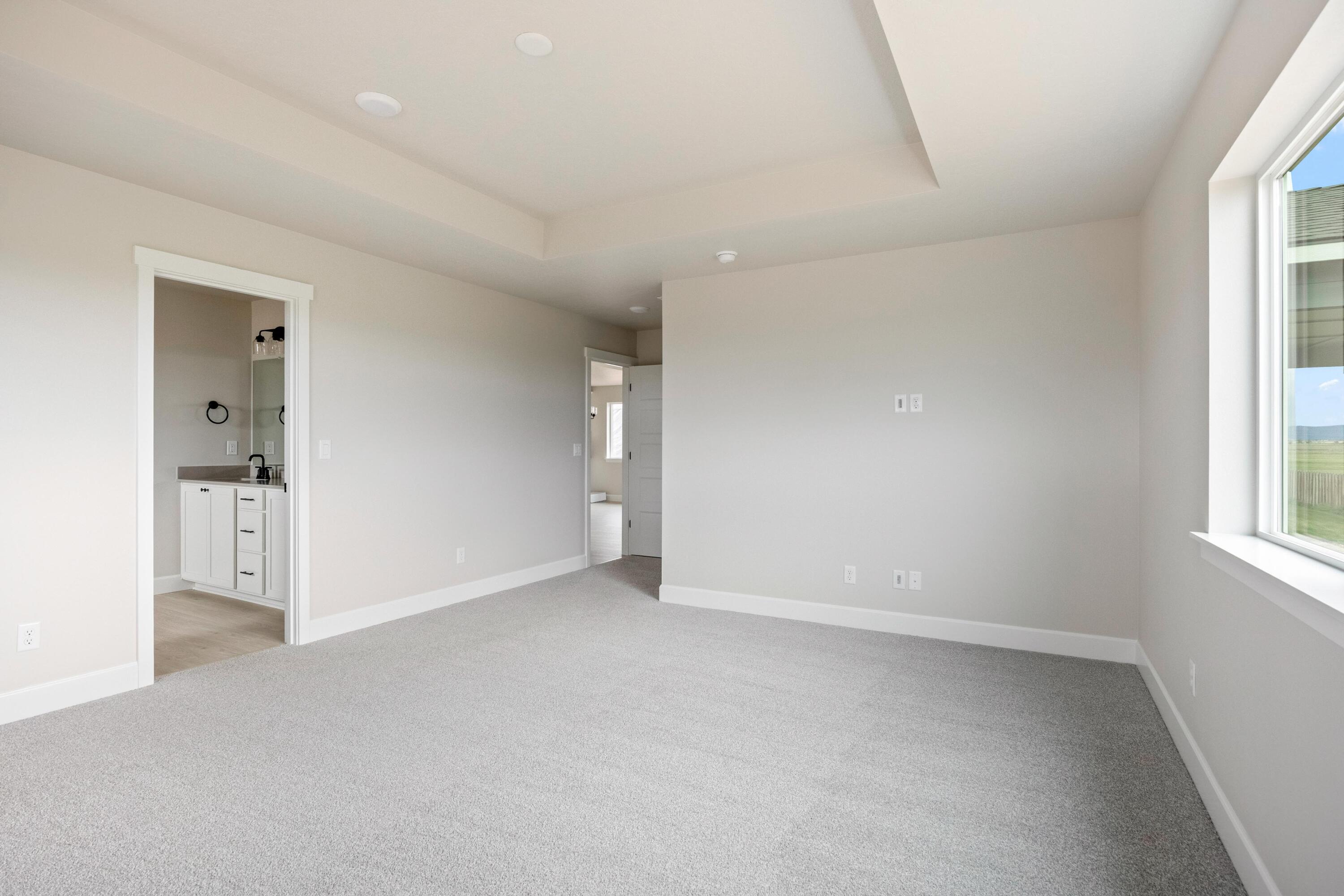 1256 Fairway Road, Unit 145 Madras, OR 97741 - Photo 12 of 31 12