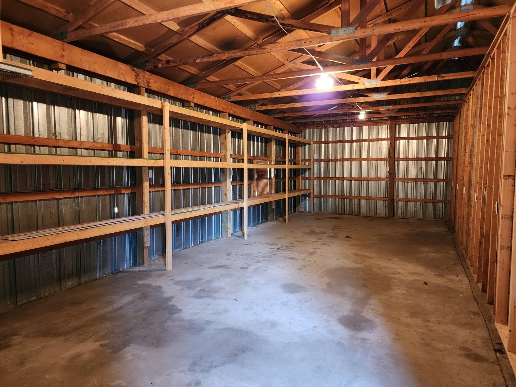 2111 Timber Lane Harrison, MI 48625 - Photo 32 of 35
