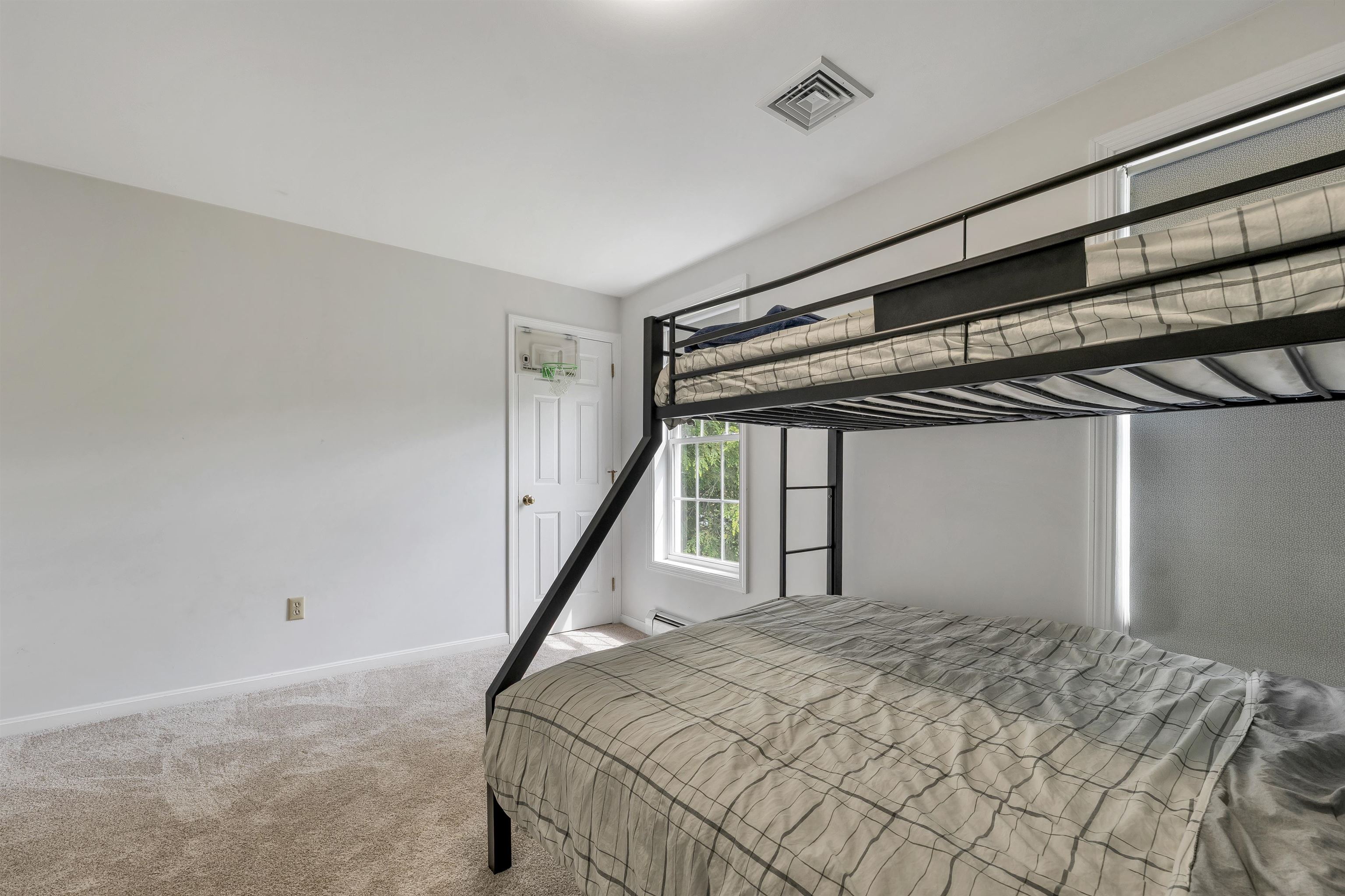 10 Edwin Lane Newmarket, NH 03857 - Photo 32 of 60