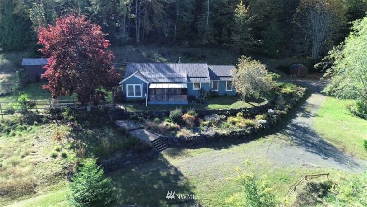 1010 South Half Mile Road Port Angeles, WA 98362 - Photo 2 of 25 Gallery Image 2