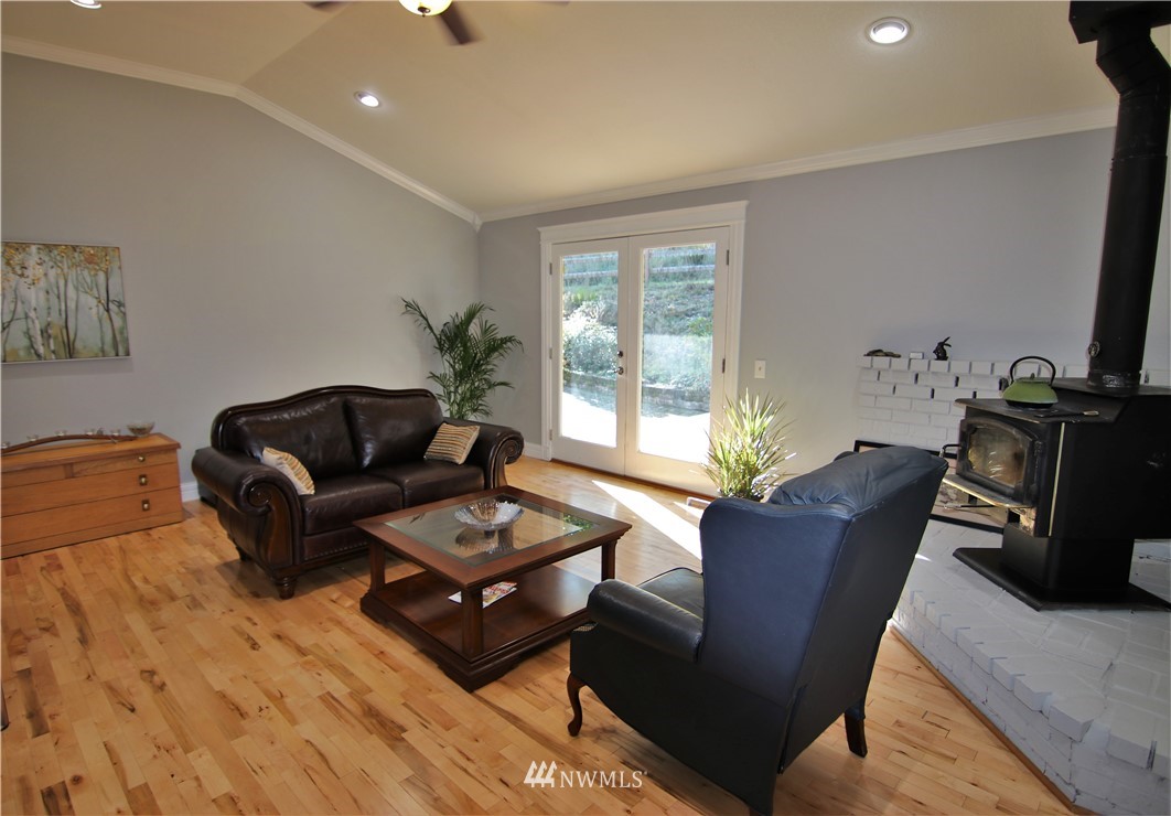 1010 South Half Mile Road Port Angeles, WA 98362 - Photo 11 of 25 Gallery Image 11