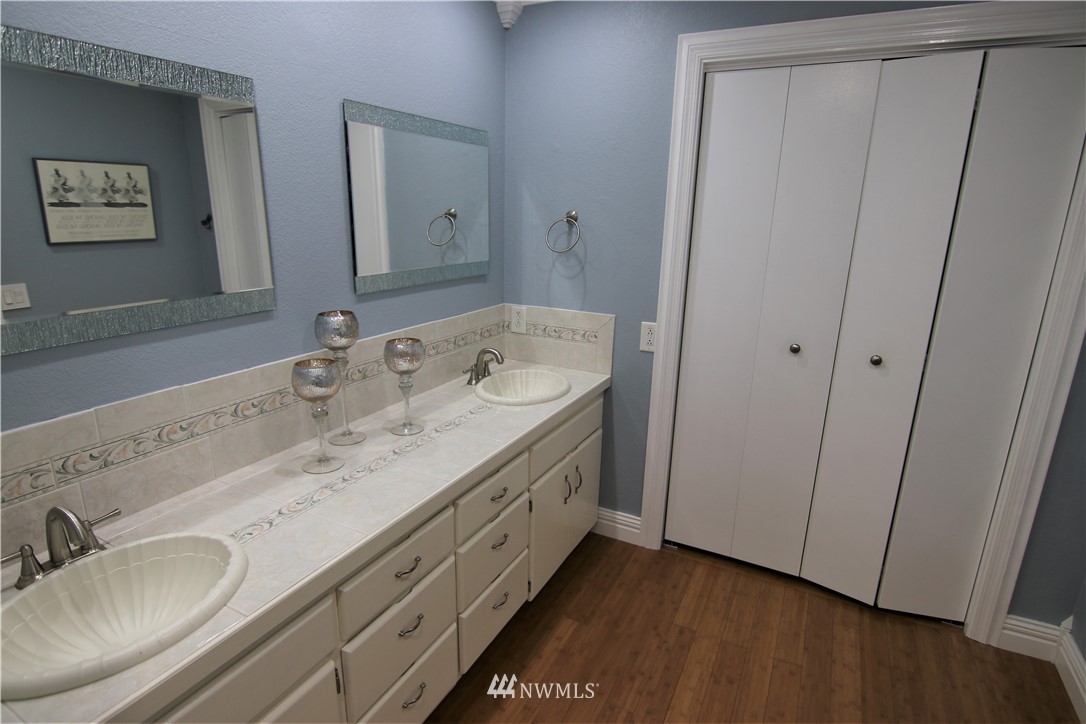 1010 South Half Mile Road Port Angeles, WA 98362 - Photo 15 of 25 Gallery Image 15