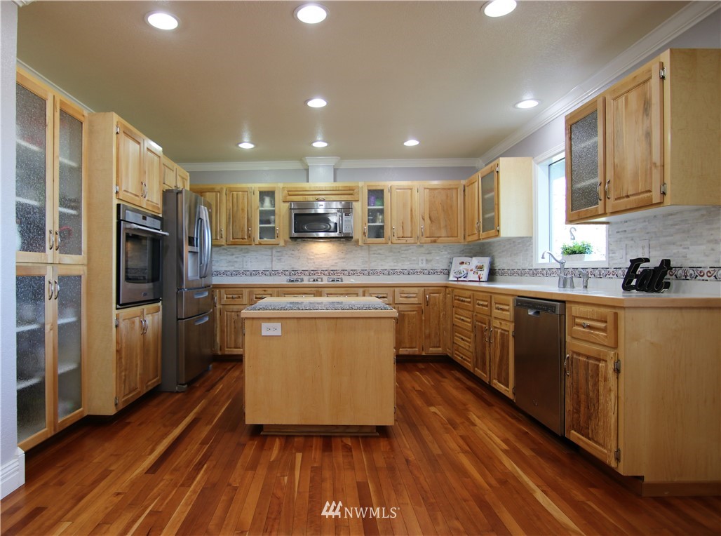 1010 South Half Mile Road Port Angeles, WA 98362 - Photo 8 of 25 Gallery Image 8