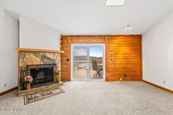 $379,000 | 142 Deer Trot Lane, Unit 2, La Follette, TN 37766