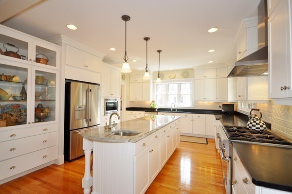 155 Riverdale Road Concord, MA 01742 - Photo 8 of 30 Gallery Image 8
