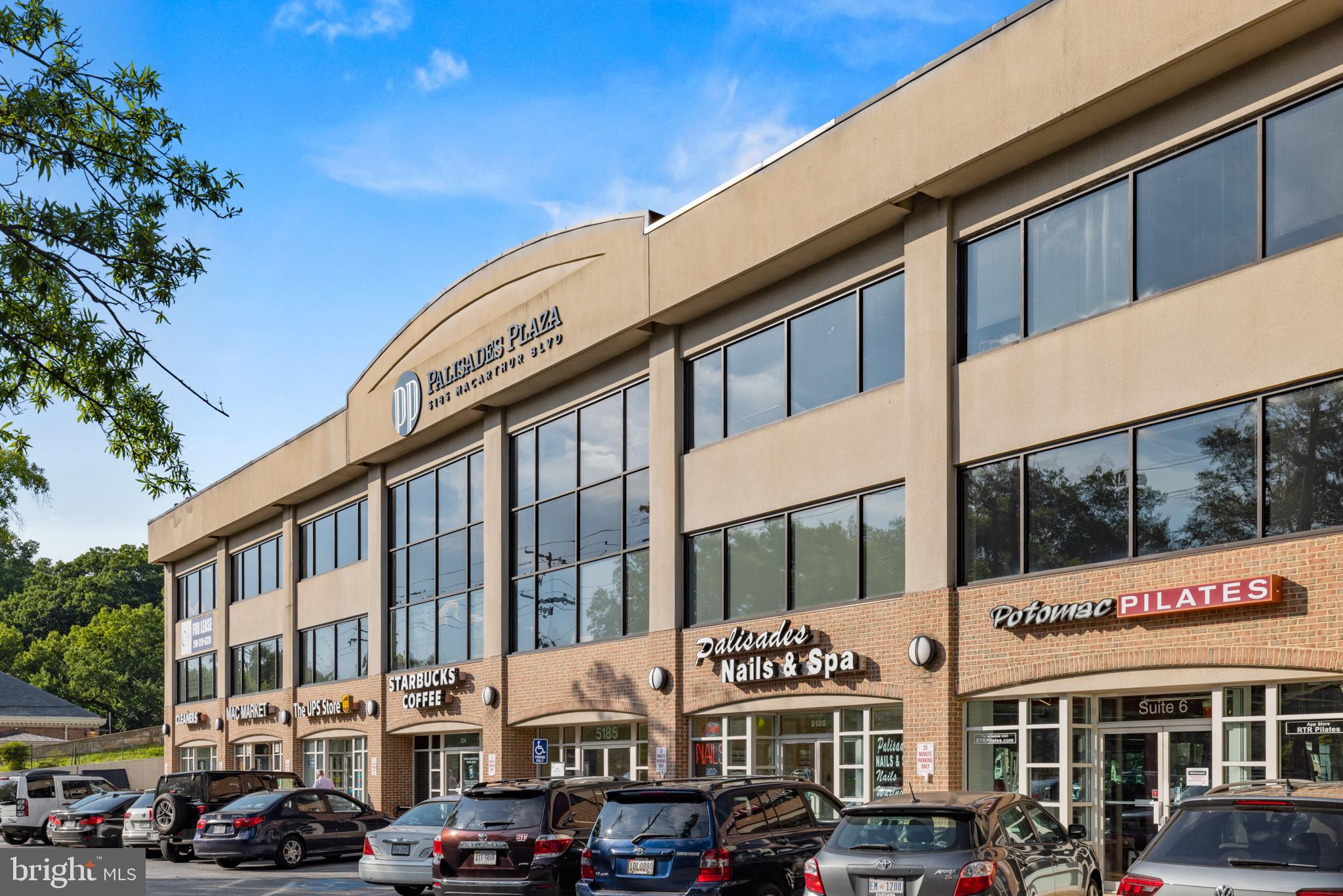 5212 MacArthur Boulevard Northwest Washington, DC 20016 - Photo 47 of 59