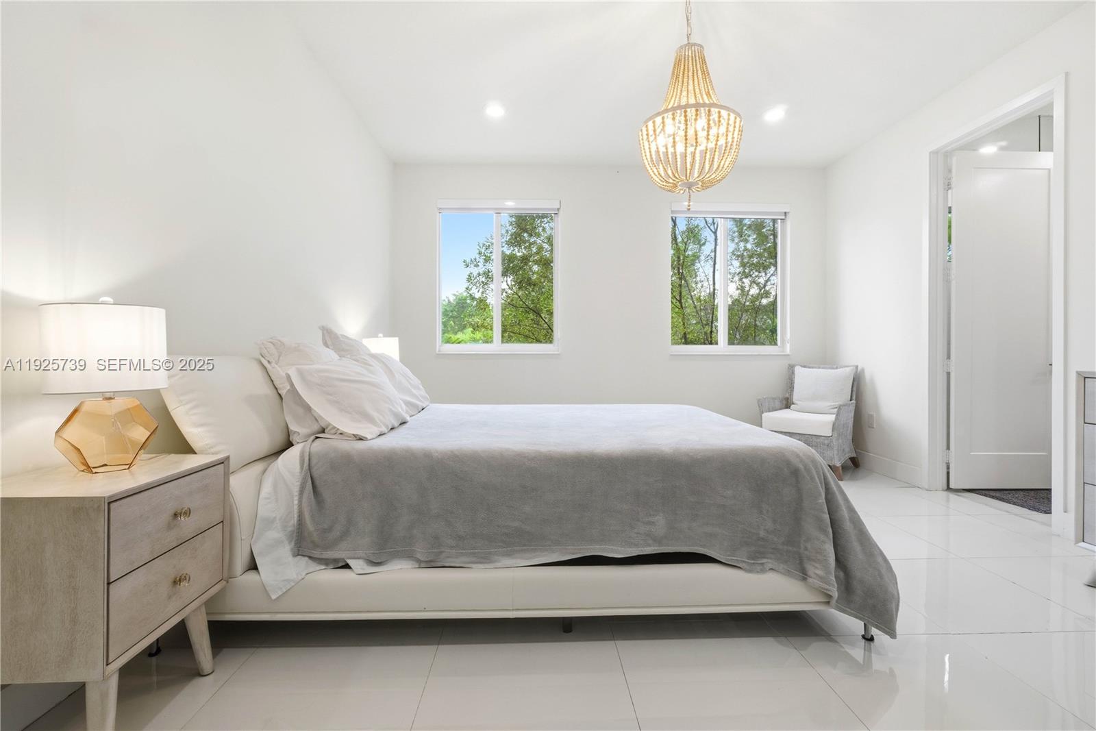 6611 Northwest 102nd Path Doral, FL 33178 - Photo 32 of 45