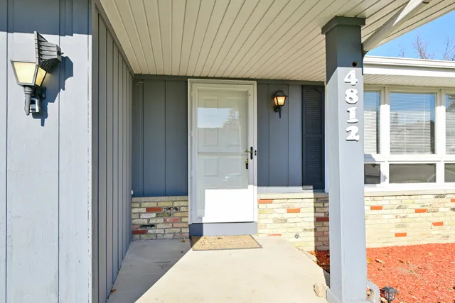 $310,000 | 4812 Ridgeway Avenue, Racine, WI 53406