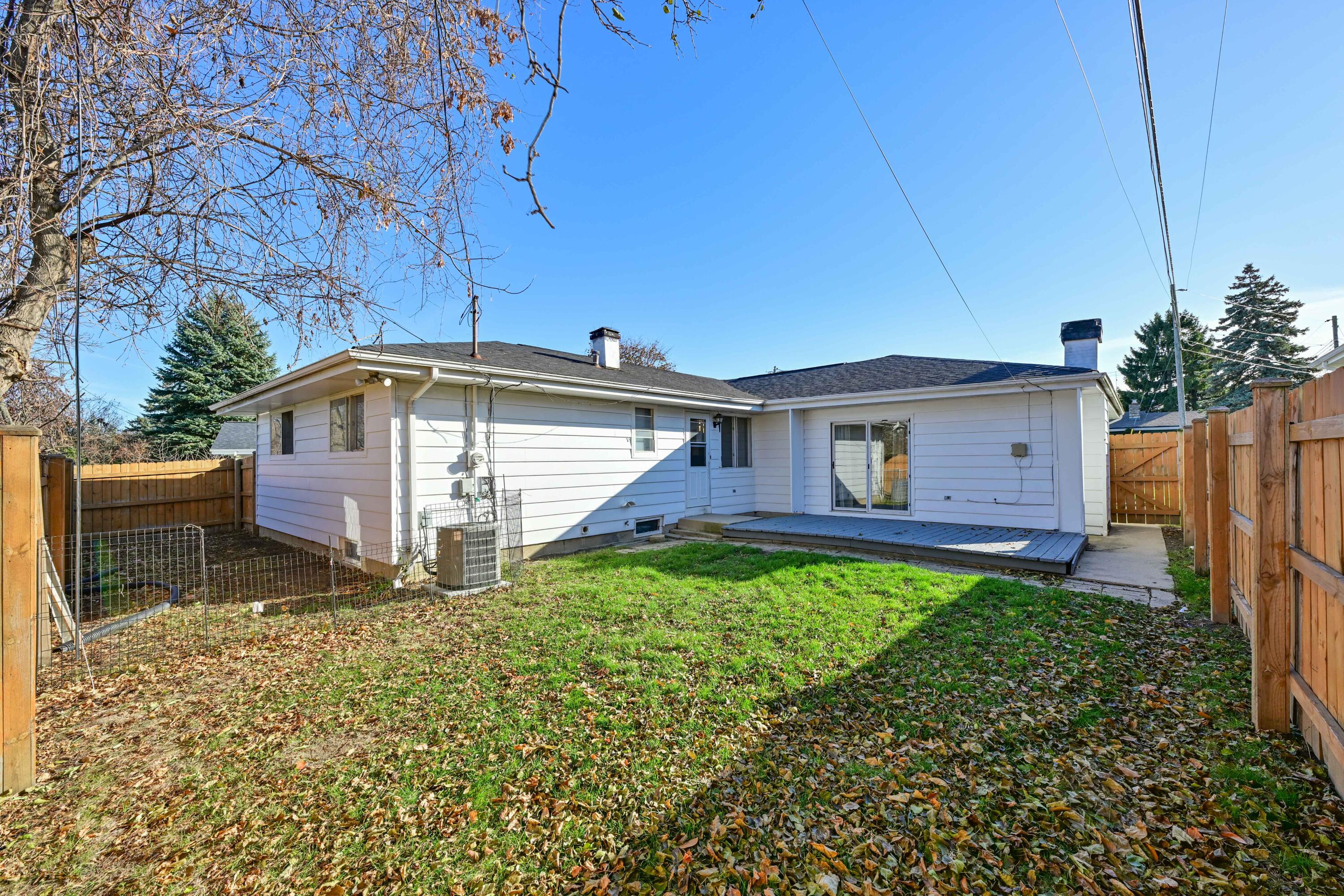 4812 Ridgeway Avenue Racine, WI 53406 - Photo 27 of 27 Back Yard with NEW Fence!!