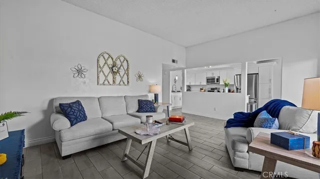 $525,000 | 72506 Desert Flower Drive, Palm Desert, CA 92260