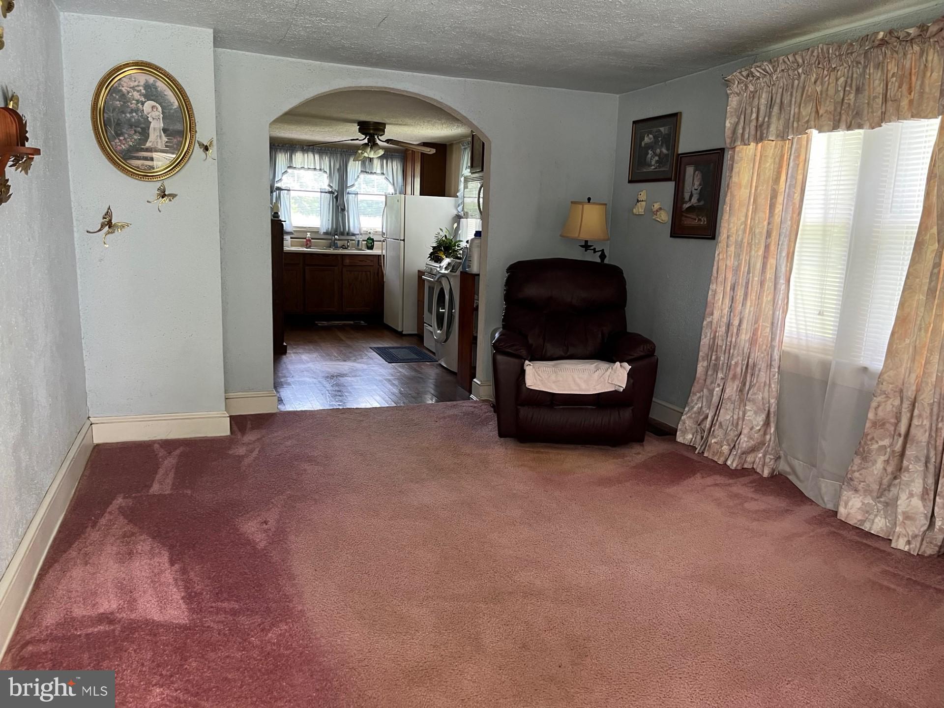 5159 Sandtown Road Felton, DE 19943 - Photo 5 of 17 Living Room