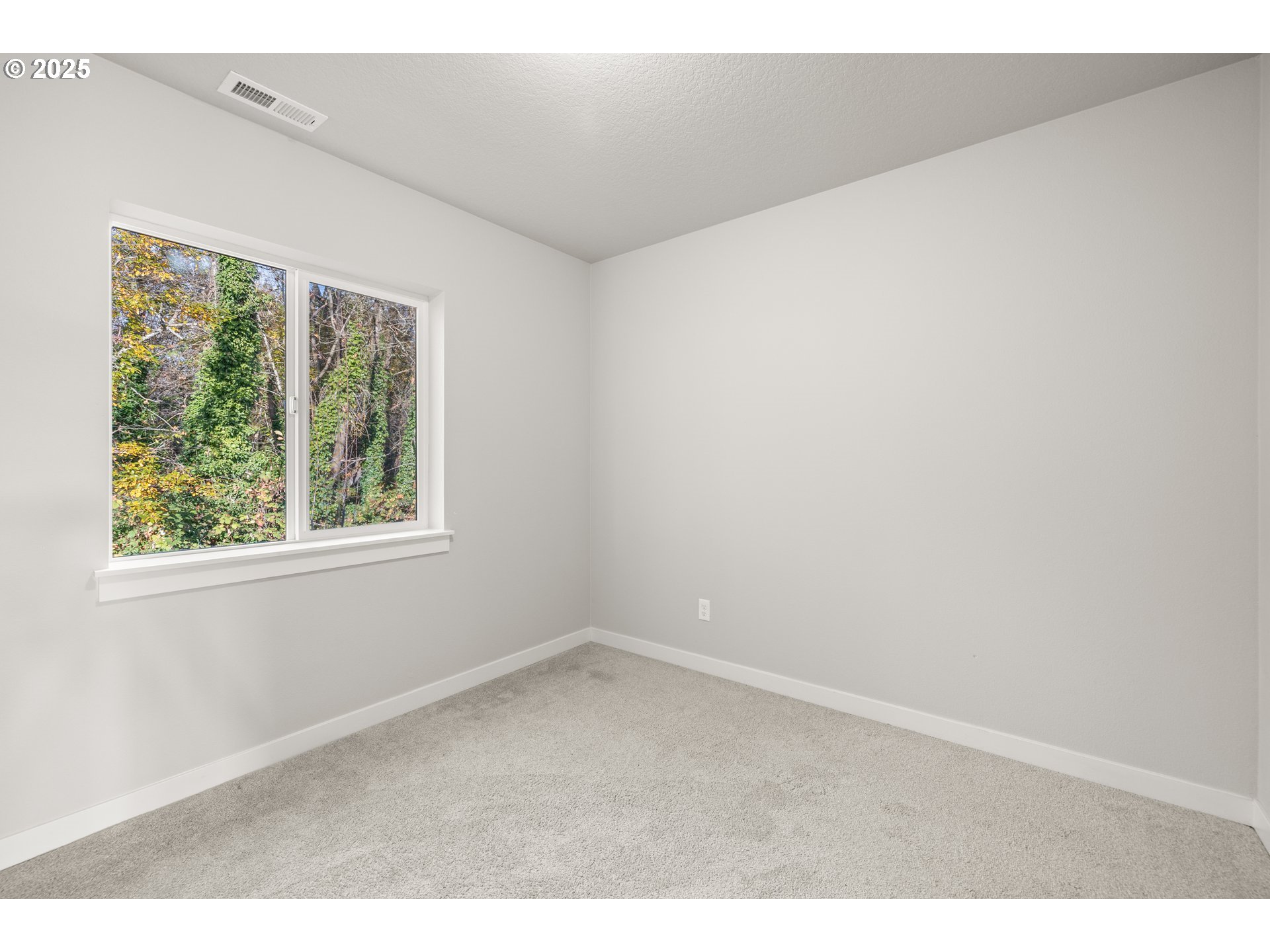 1569 19th Avenue Forest Grove, OR 97116 - Photo 11 of 29