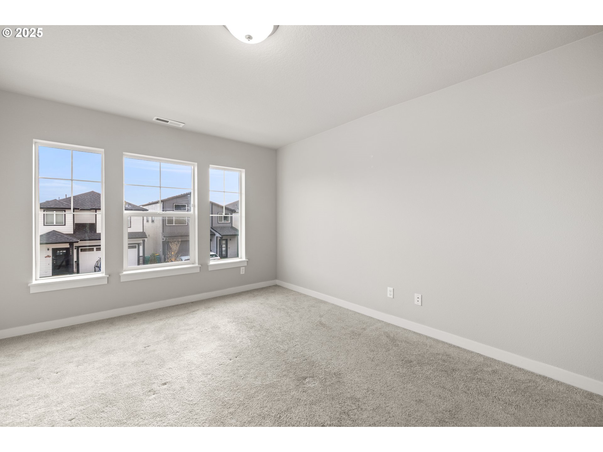 1569 19th Avenue Forest Grove, OR 97116 - Photo 13 of 29