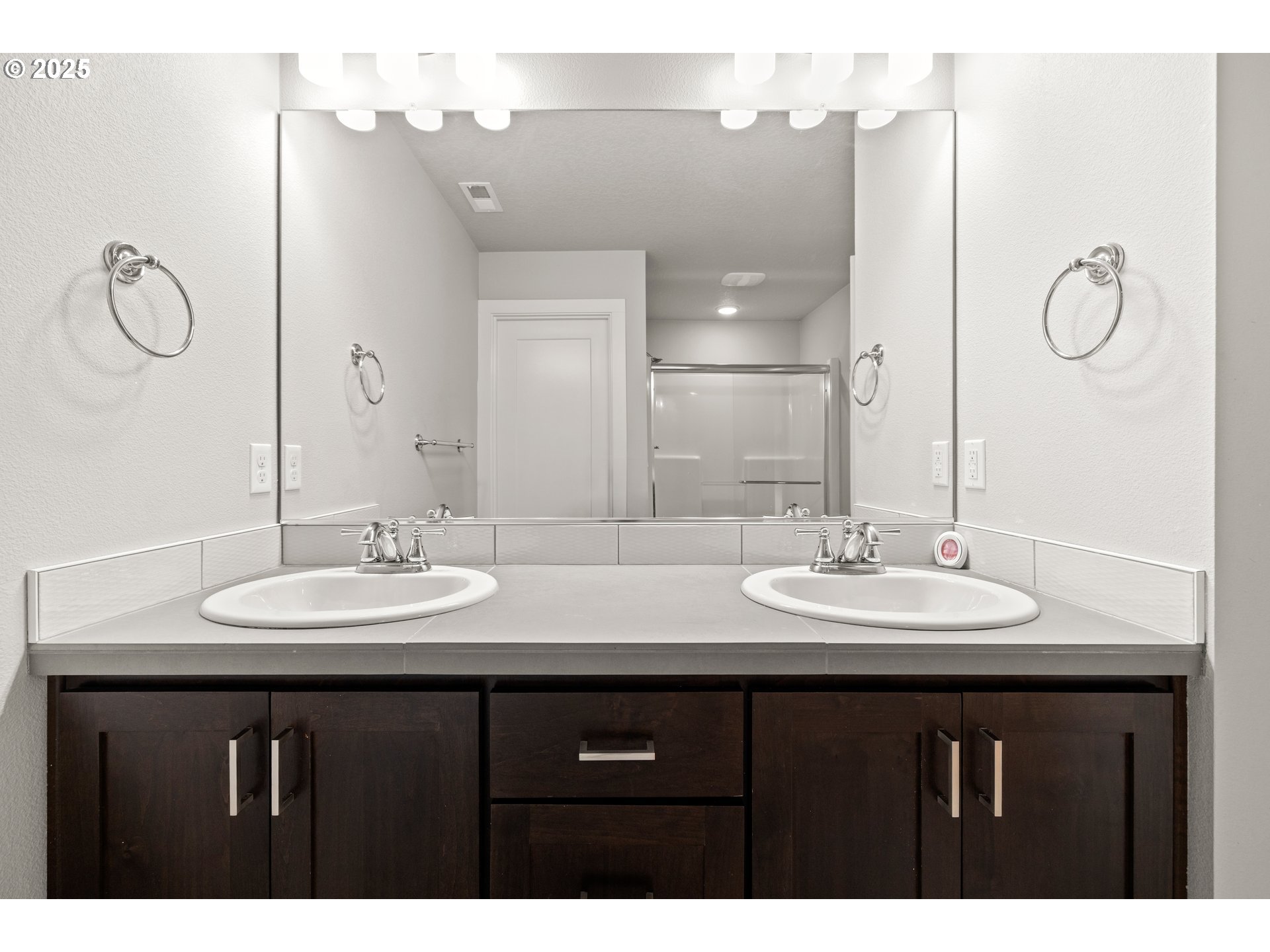 1569 19th Avenue Forest Grove, OR 97116 - Photo 15 of 29