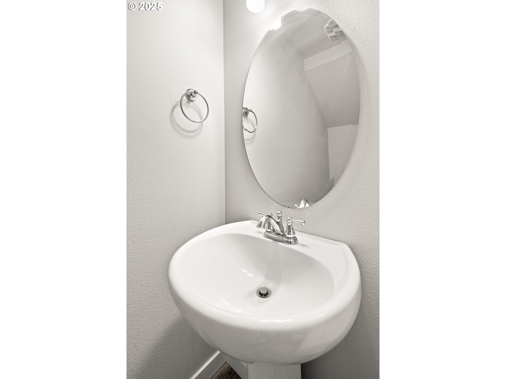 1569 19th Avenue Forest Grove, OR 97116 - Photo 10 of 29