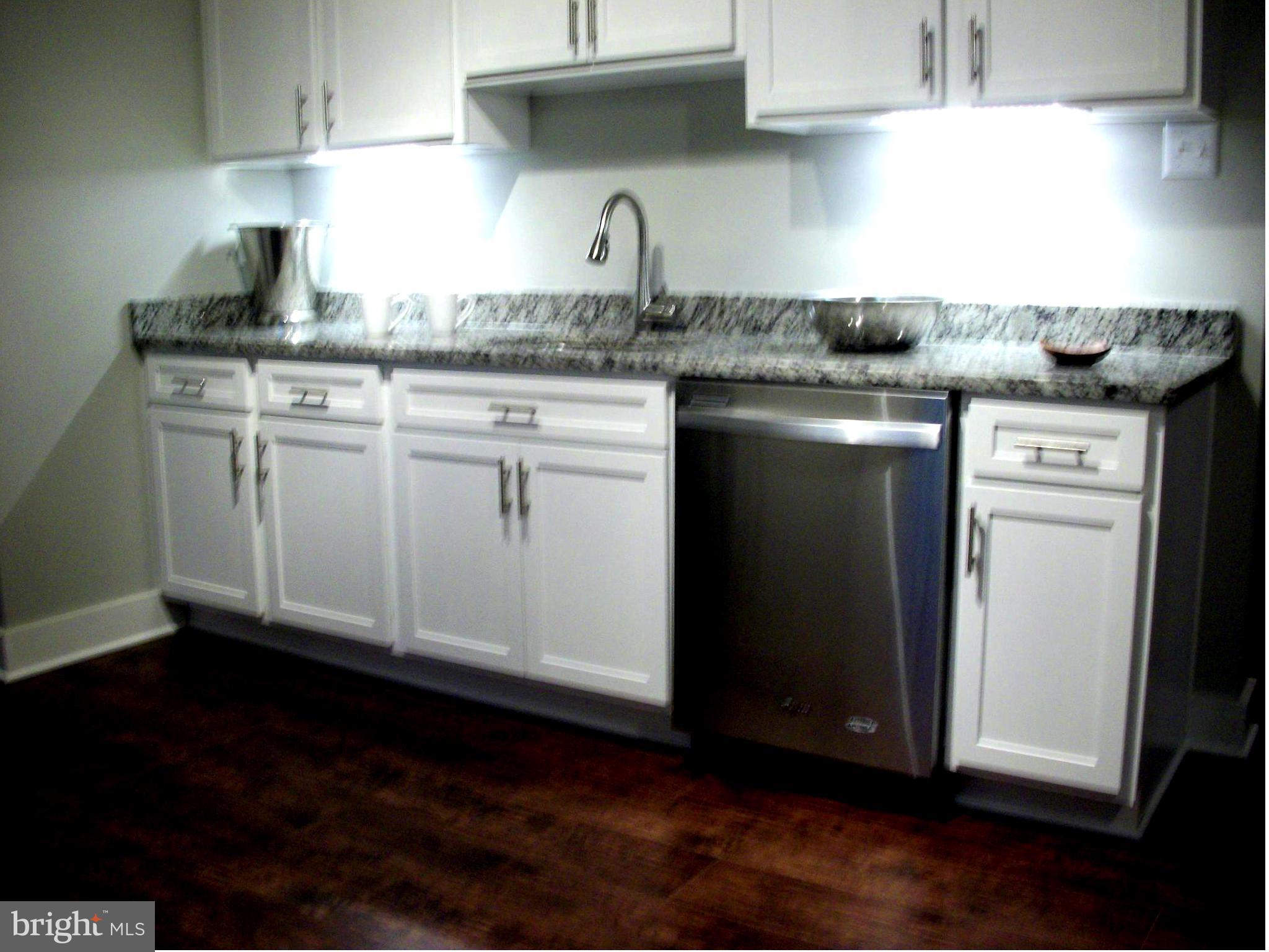 1428 Fairmount Road Hampstead, MD 21074 - Photo 17 of 30 Kitchen