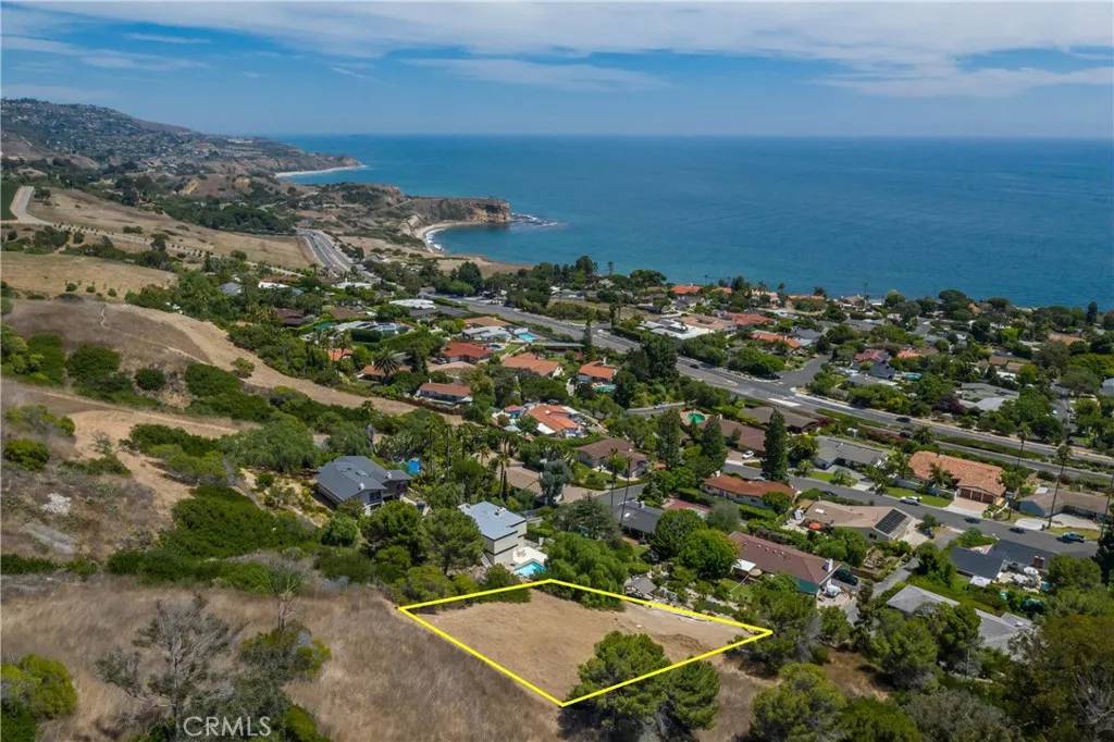 0 Tarragon Road Palos Verdes Peninsula, CA 90274 - Photo 12 of 19 an aerial view of multiple house
